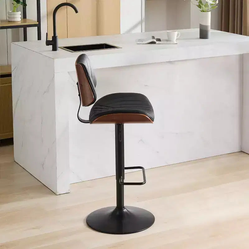 Sgabello da Bar Moderno Girevole con Altezza Regolabile, Legno Curvato in Noce e Ecopelle, Rotazione a 360°, Schienale Ergonomico, Base Stabile per Cucina e Home Bar