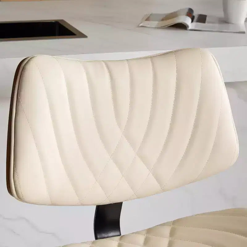 Sgabello da Bar Moderno Girevole con Altezza Regolabile, Legno Curvato in Noce e Ecopelle, Rotazione a 360°, Schienale Ergonomico, Base Stabile per Cucina e Home Bar