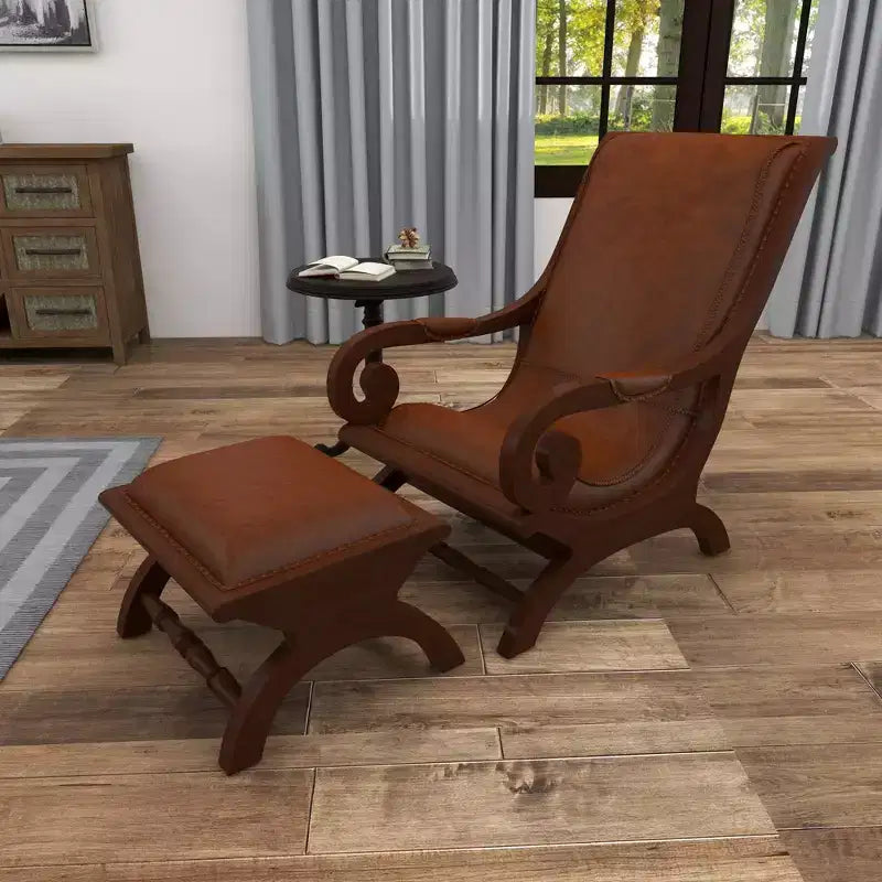 Poltrona accent in legno di teak tradizionale con braccioli e poggiapiedi rivestiti in pelle marrone