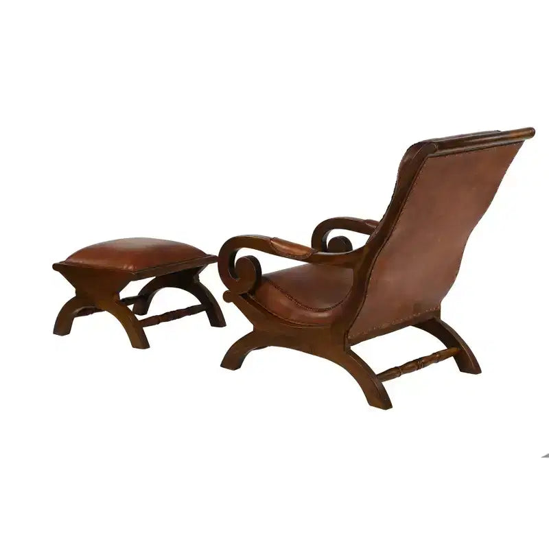 Poltrona accent in legno di teak tradizionale con braccioli e poggiapiedi rivestiti in pelle marrone