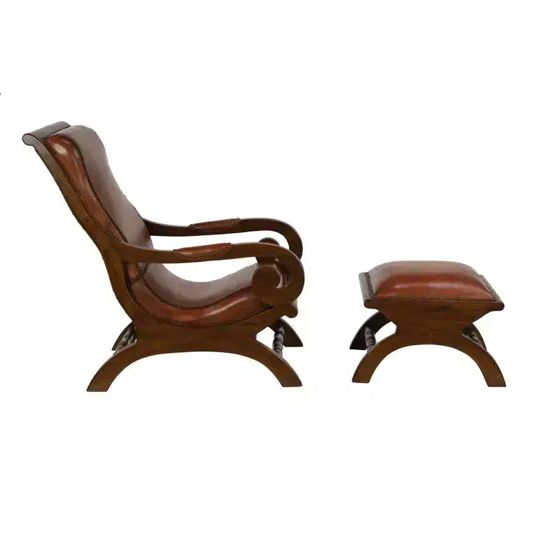 Poltrona accent in legno di teak tradizionale con braccioli e poggiapiedi rivestiti in pelle marrone