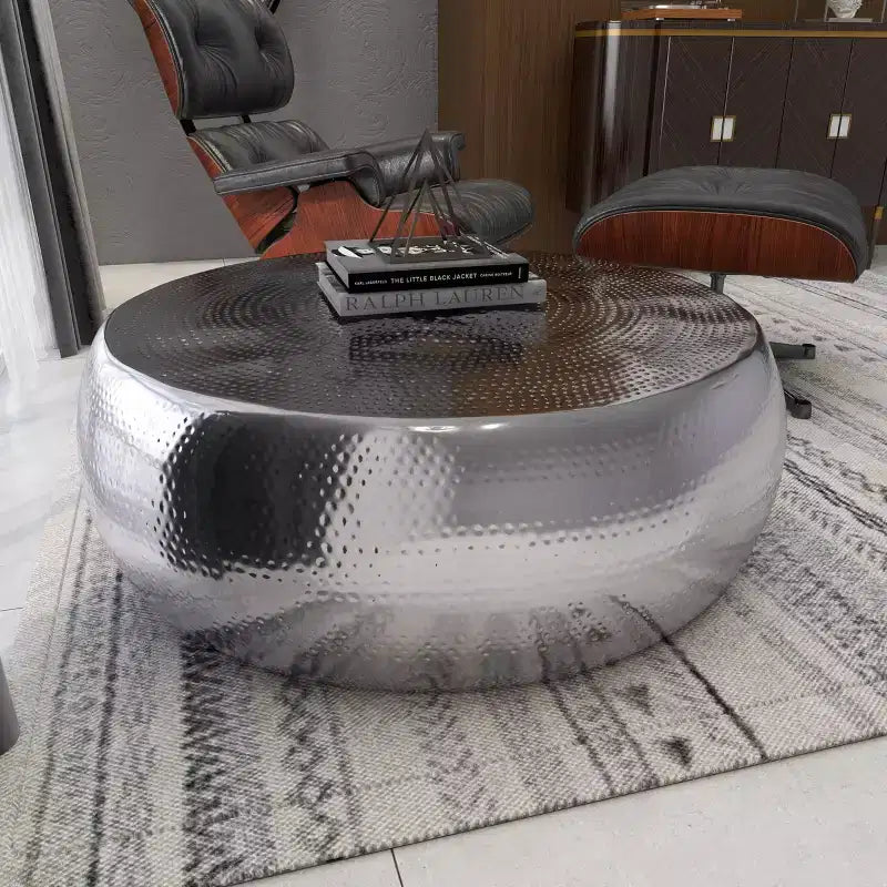 Tavolino da Caffè Moderno in Alluminio – Accentodi Arredo per Soggiorno Moderno Argento